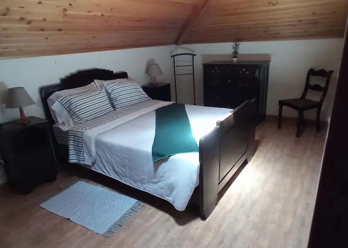 Apartamentos Em Casa Da Avo Ines
